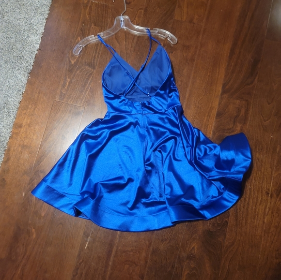 Royal Blue Short Formal Dress - Picture 2 of 2